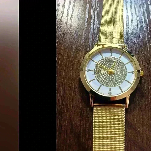 Simple rhinestone watch - Picture 1 of 6